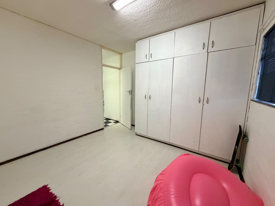 2 Bedroom Property for Sale in Humewood Eastern Cape